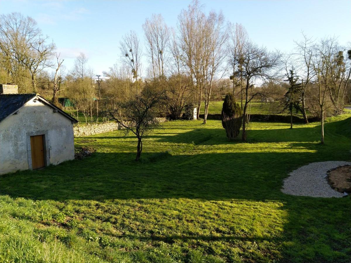 Ecluse Le Port, Etape Velofrancette Bed & Breakfast Sace Exterior photo